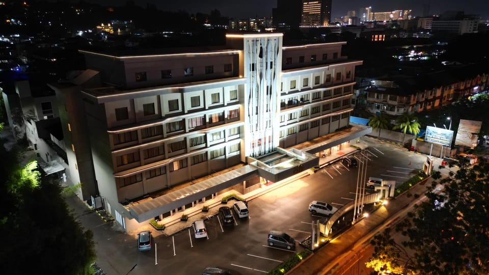 Property building, Location