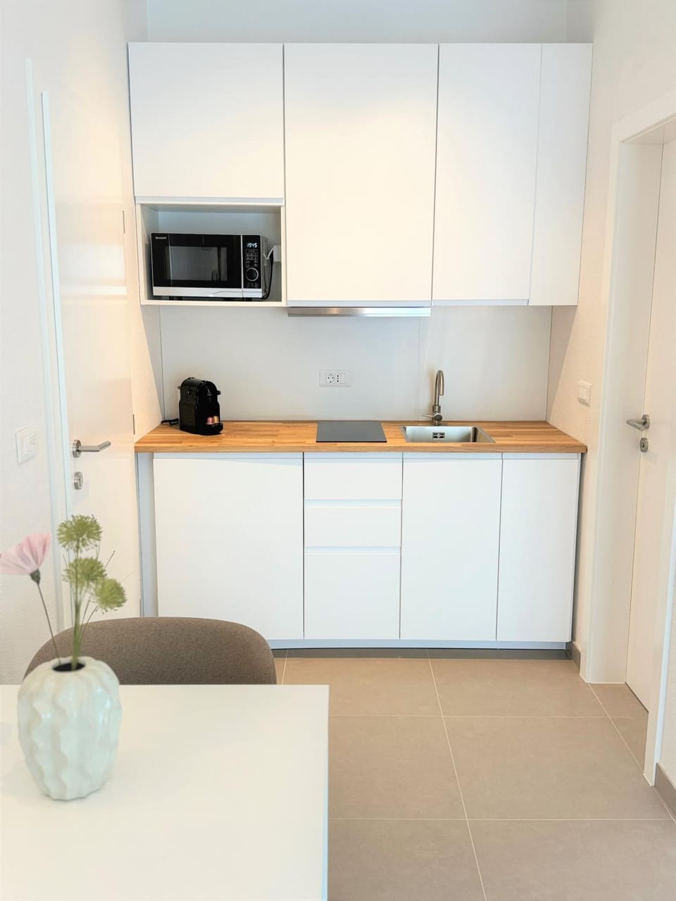 Kitchen or kitchenette, stove