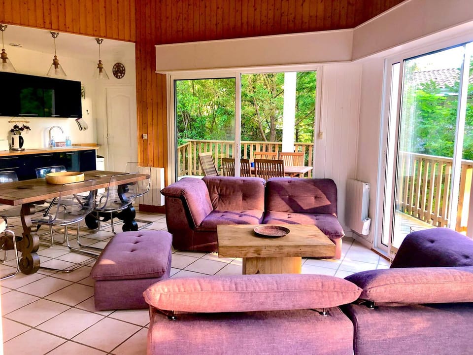 Charmante Villa en bois sur pilotis Villa in Lacanau