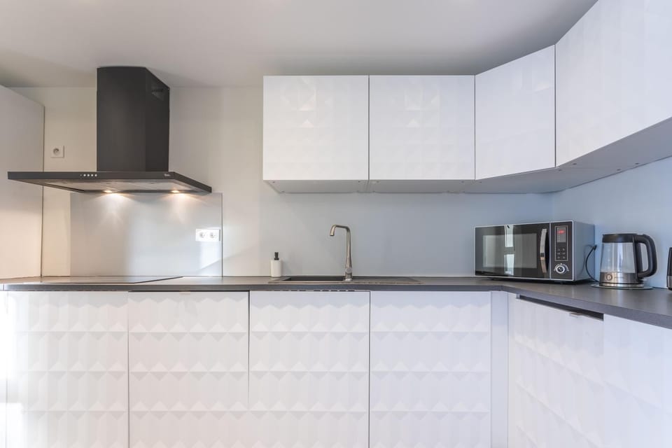 Kitchen or kitchenette, Living room