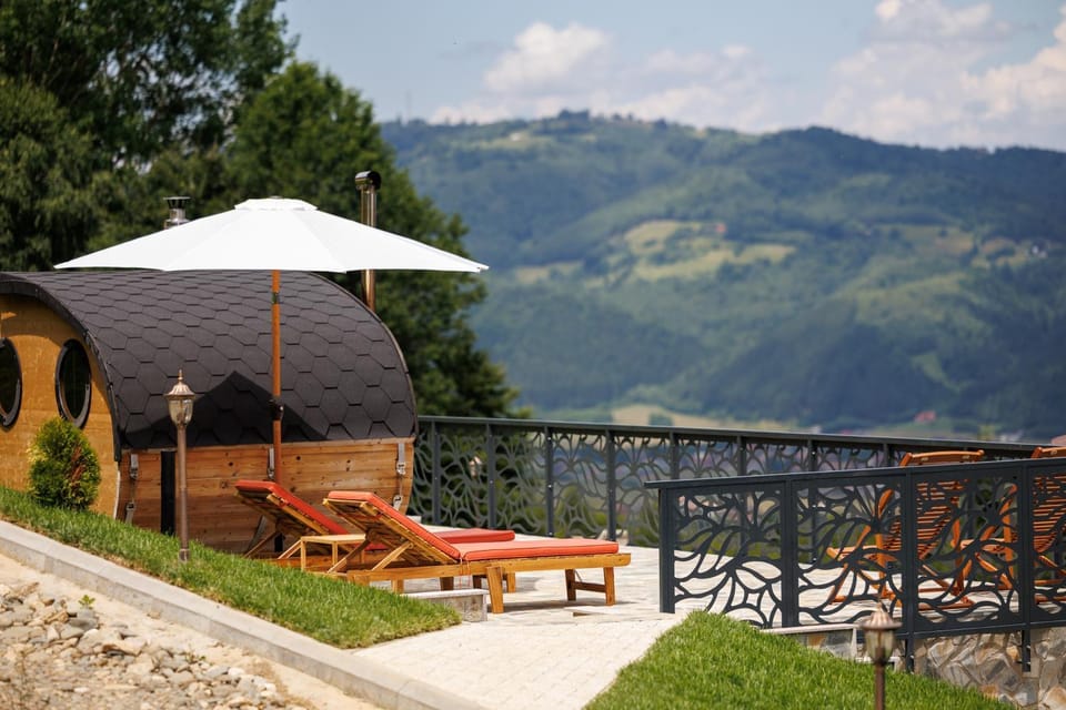 Vista Valley Resort House in Brașov County
