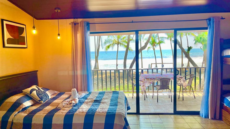 Hotel Beachfront Vista Hermosa Hotel in Playa Hermosa