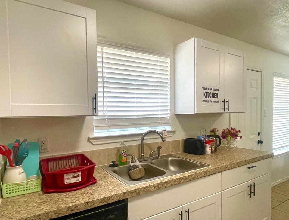 Private room in Dallas59 Vacation rental in Mesquite