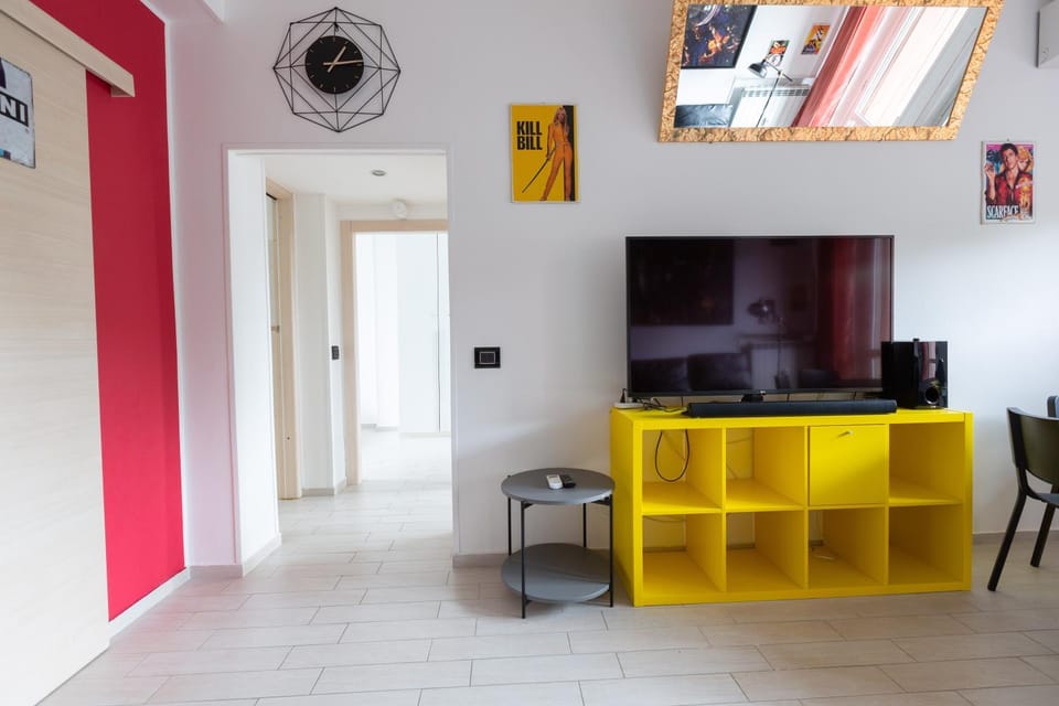 TV and multimedia, Living room