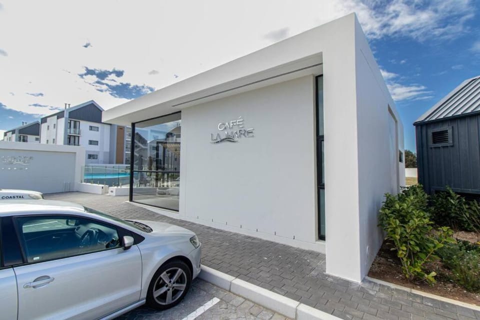 Bella Mare 13 on Boardwalk Apartment in Port Elizabeth