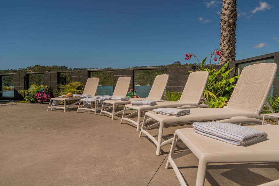 Pool view, Swimming pool, sunbed