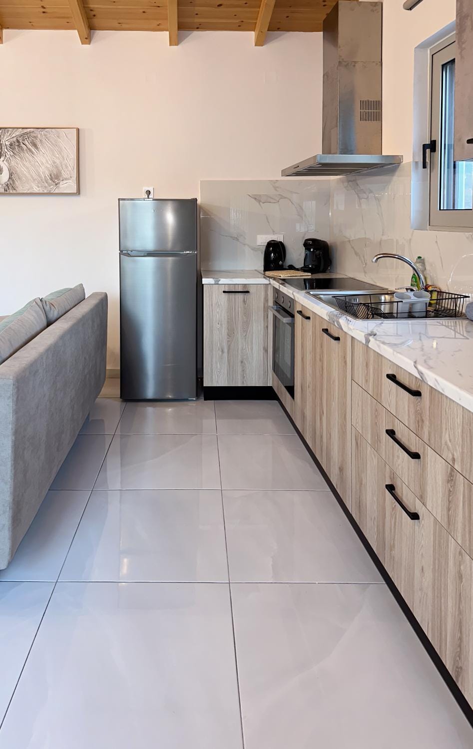 Kitchen or kitchenette, oven