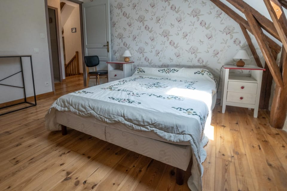 Gîtes de france 11 personnes au teil House in Occitanie