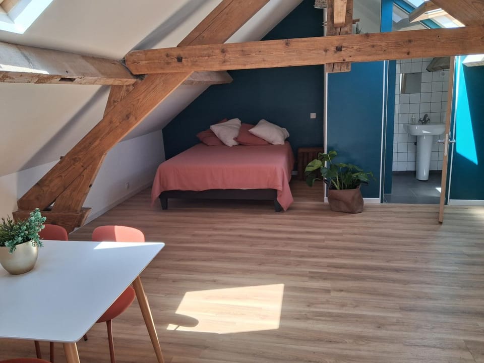 La Casa d'Atras Bed and Breakfast in Centre-Val de Loire