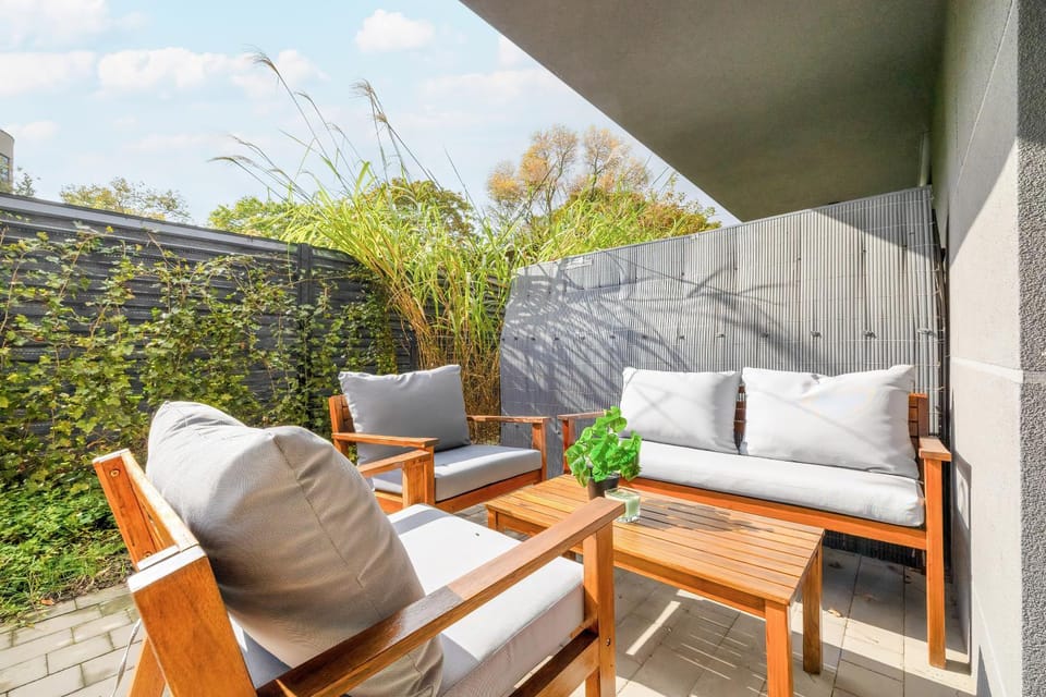 Patio, Balcony/Terrace