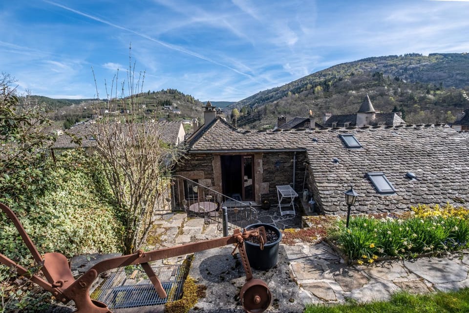 Lou cayrat à bagnols les bains House in Occitanie