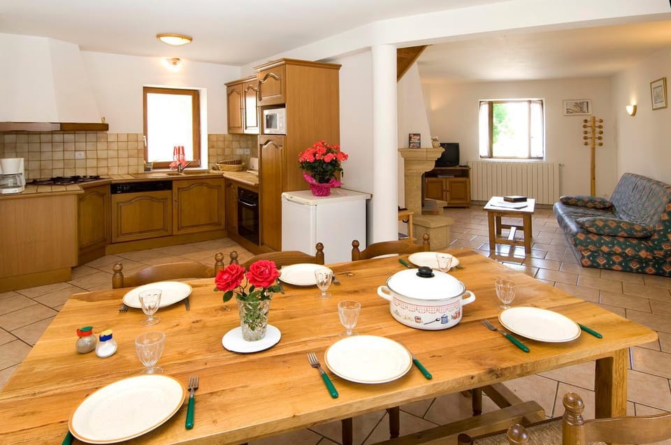 Gîtes de france 4/6 personnes à chasseradès House in Occitanie