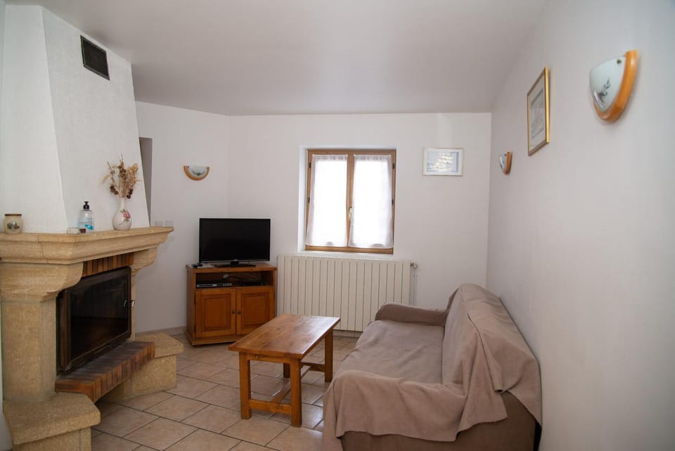 Gîtes de france 4/6 personnes à chasseradès House in Occitanie