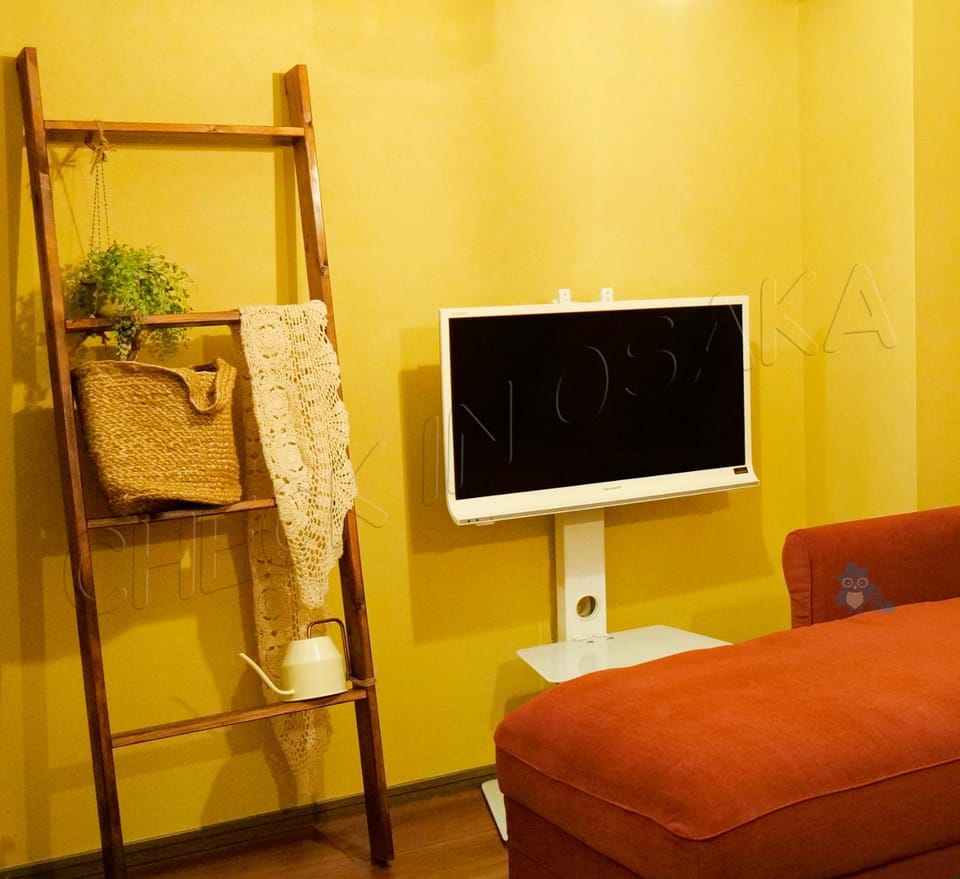 TV and multimedia, Living room, Bedroom