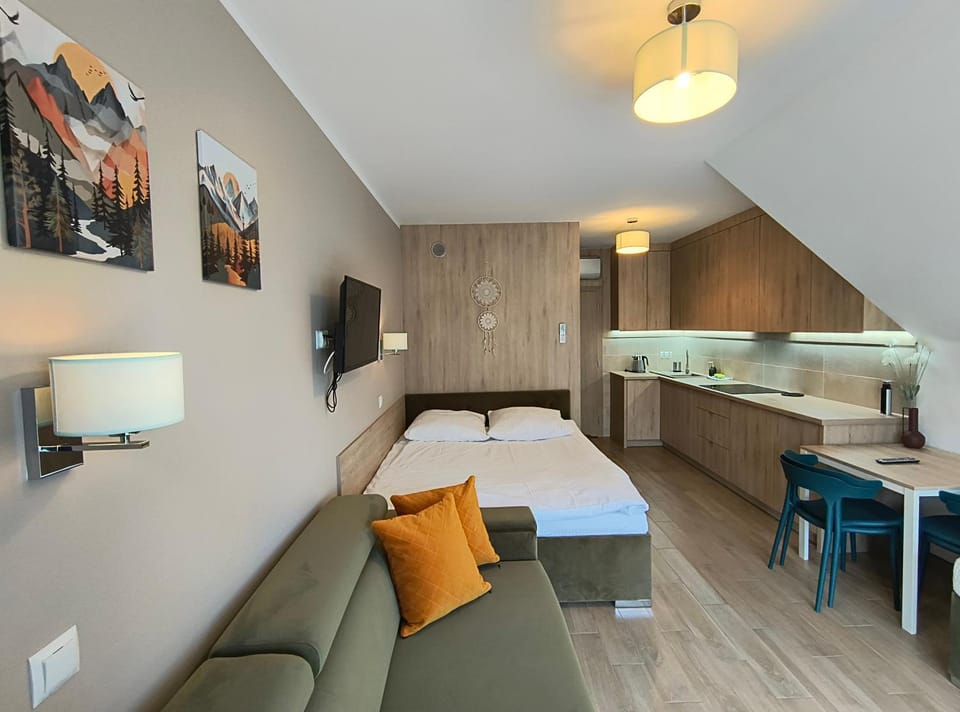 Kitchen or kitchenette, Living room, Bedroom