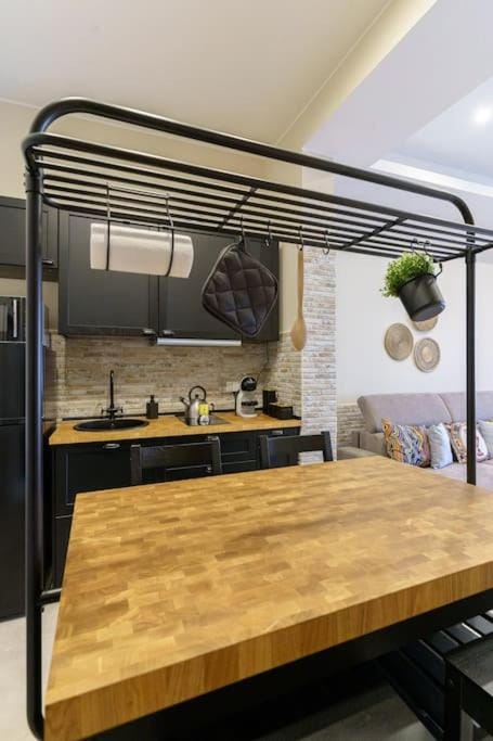 Roomy Apartment in Catania