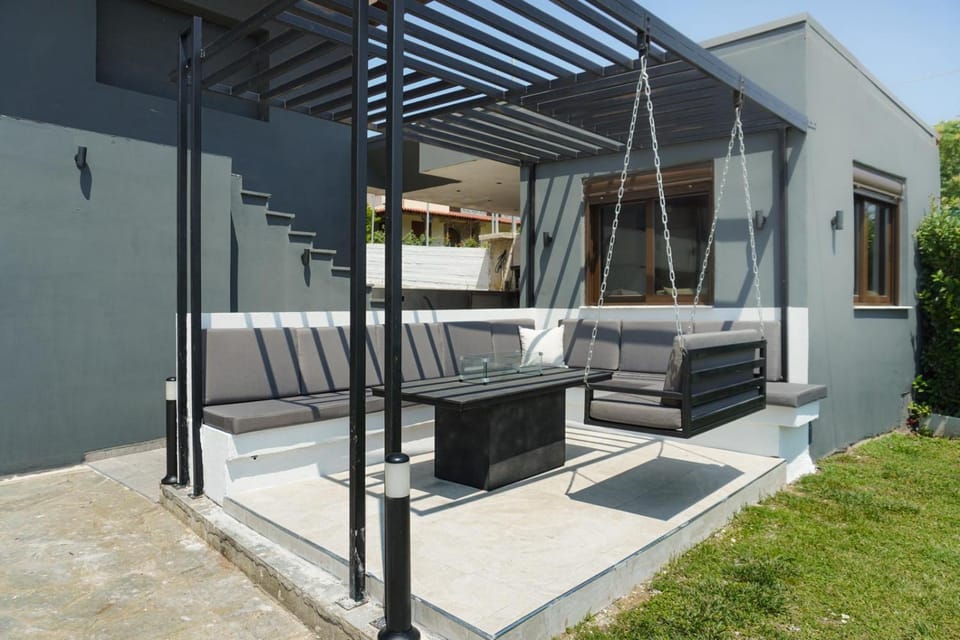 Tsiaras House House in Halkidiki