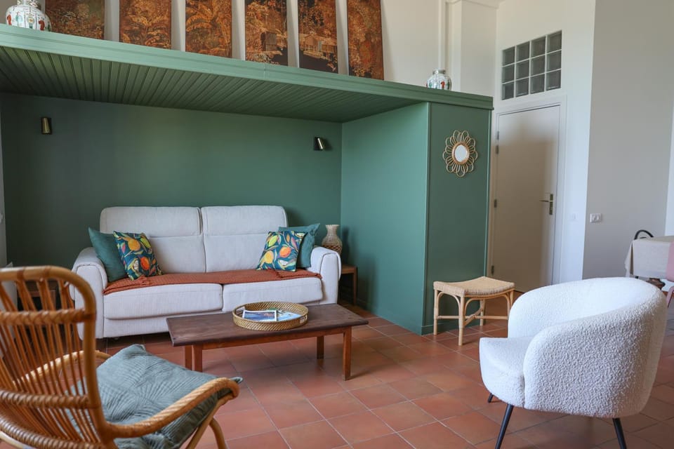 Le Victoria Vista Vue Mer Apartment in Menton