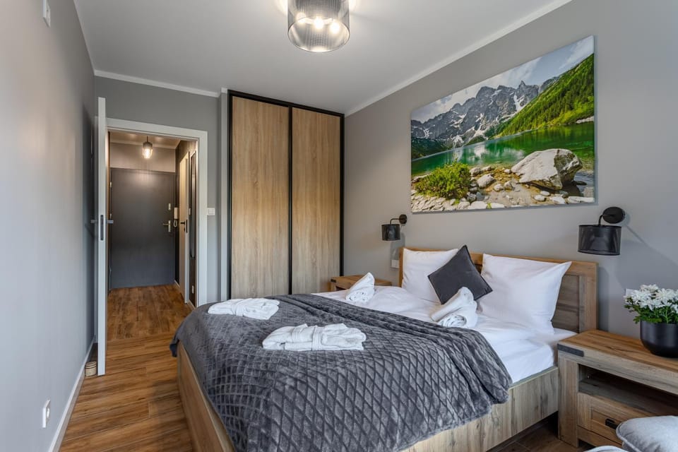 Bed, Bedroom, wardrobe