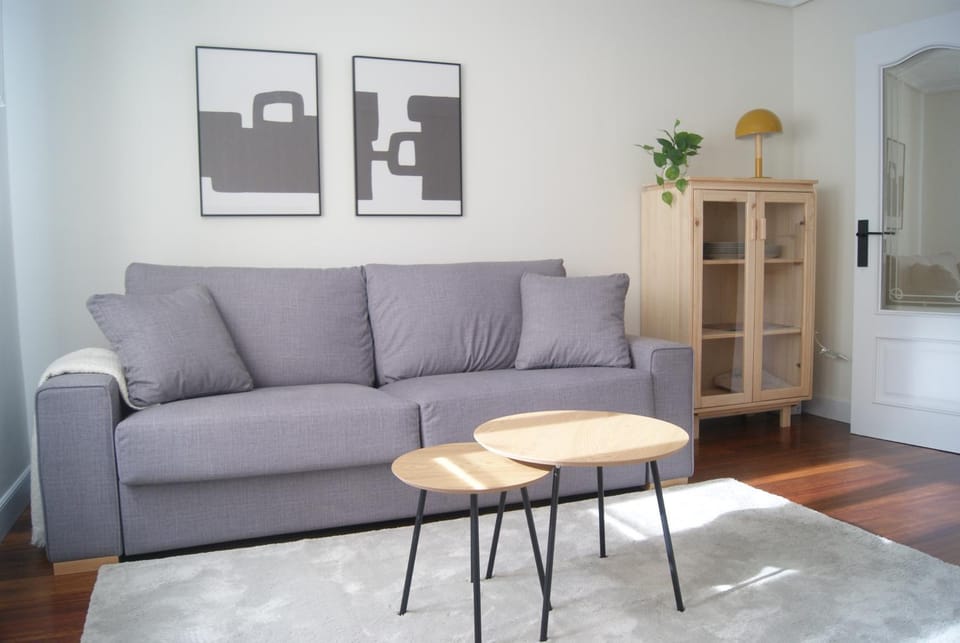 Living room, Decorative detail