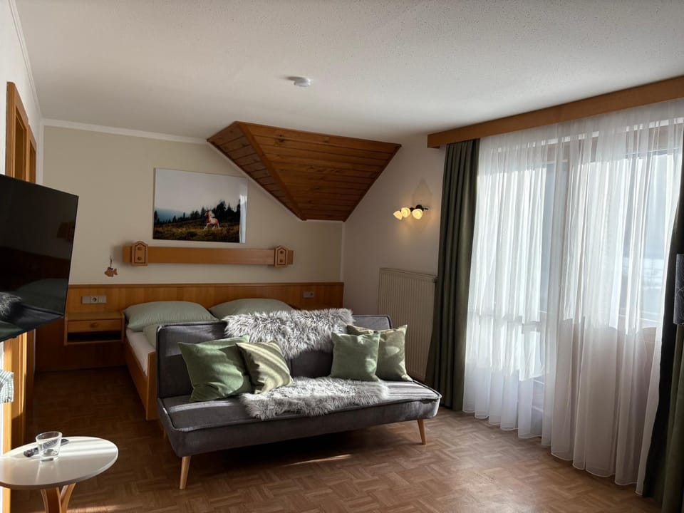 Pferdehof Rupitsch - Haus Carina Apartment in Carinthia, Austria