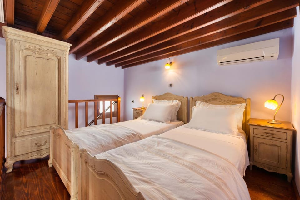 Property building, Bedroom