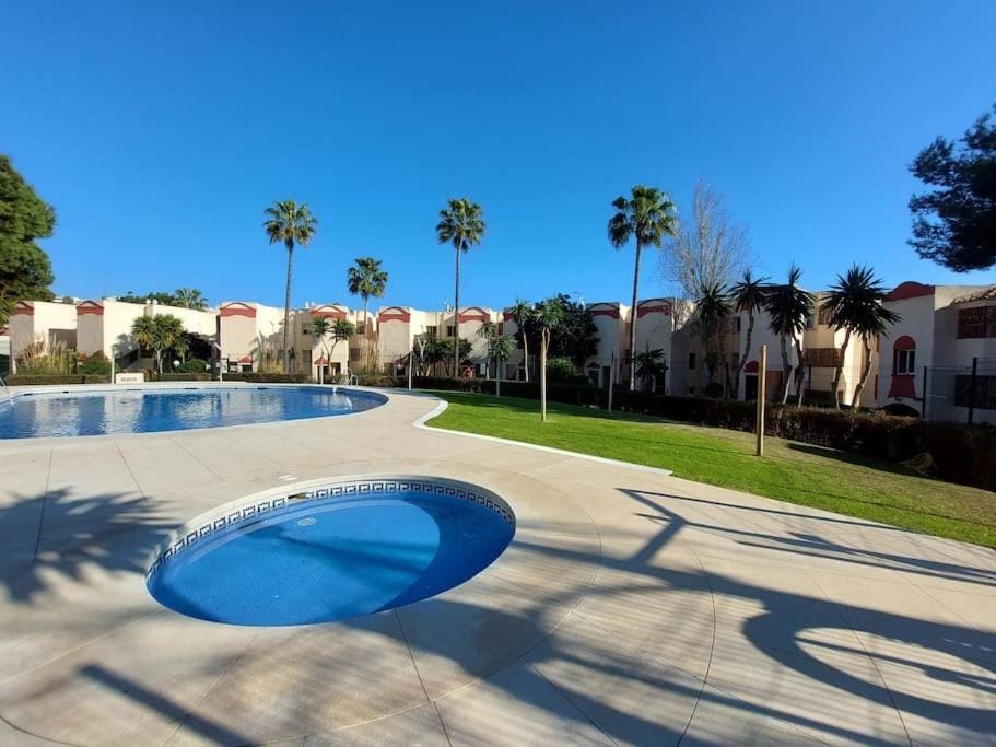 Apartment with sea view in Riviera del sol Apartment in Sitio de Calahonda