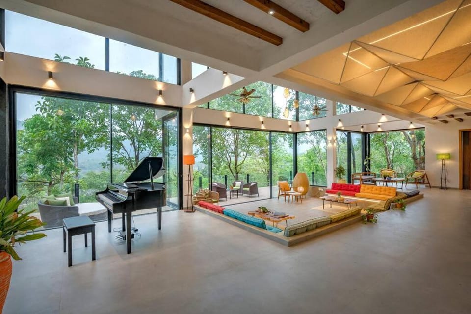 Patio, Garden, Living room, Seating area, Garden view, Mountain view