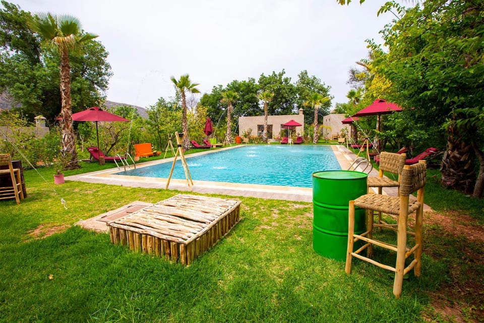 Pool view, Swimming pool