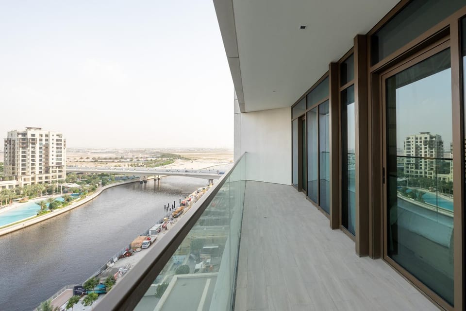 Palace Residence, Dubai Creek Harbour - Mint Stay Apartment in Dubai