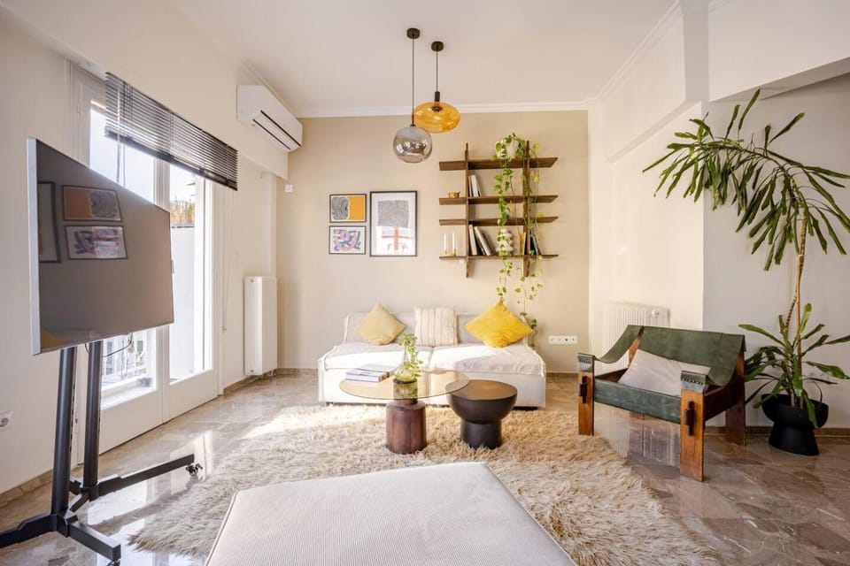 TV and multimedia, Living room, Seating area