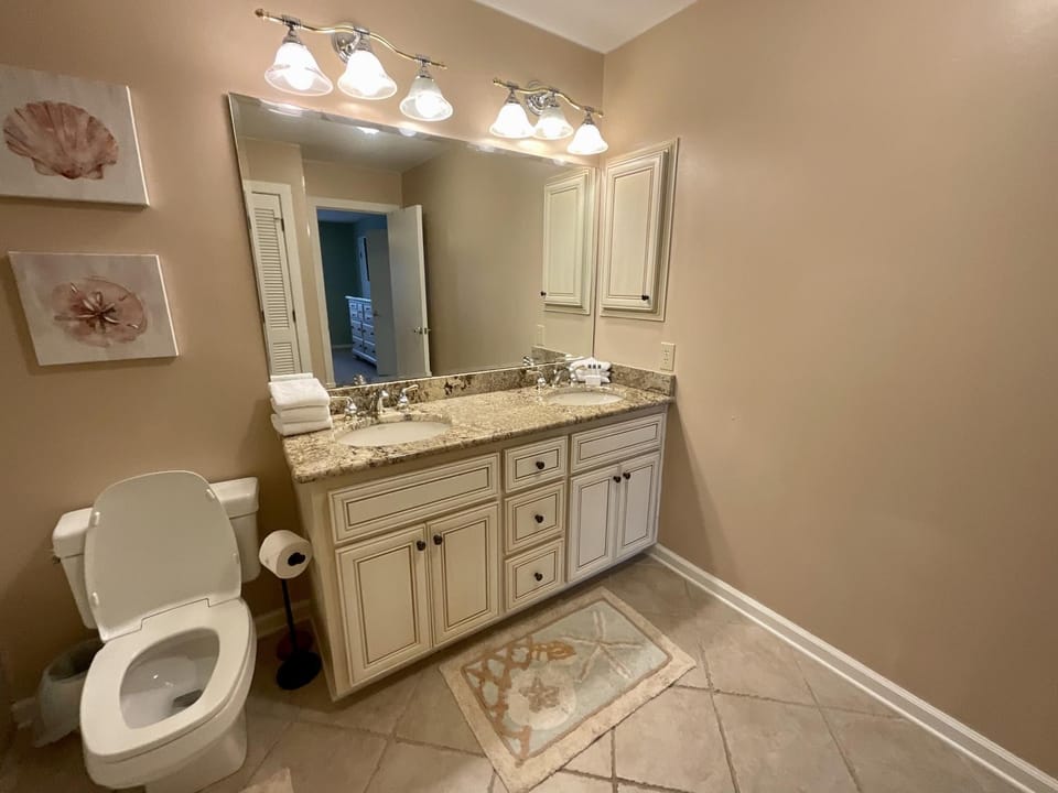 Toilet, Bathroom