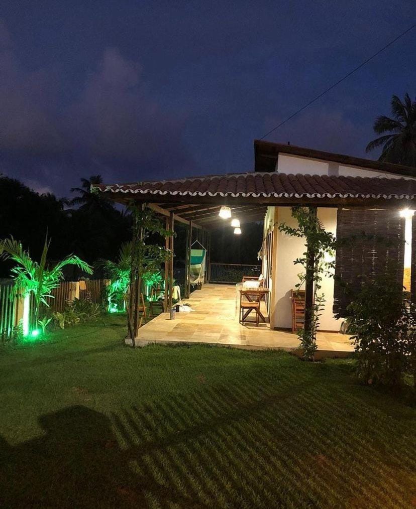Casa Girasol House in State of Ceará