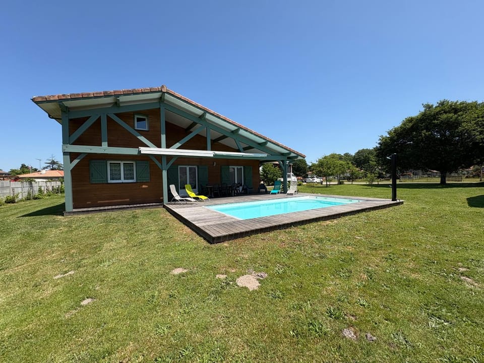Villa landaise à 9km de l'Océan House in Saint-Julien-en-Born