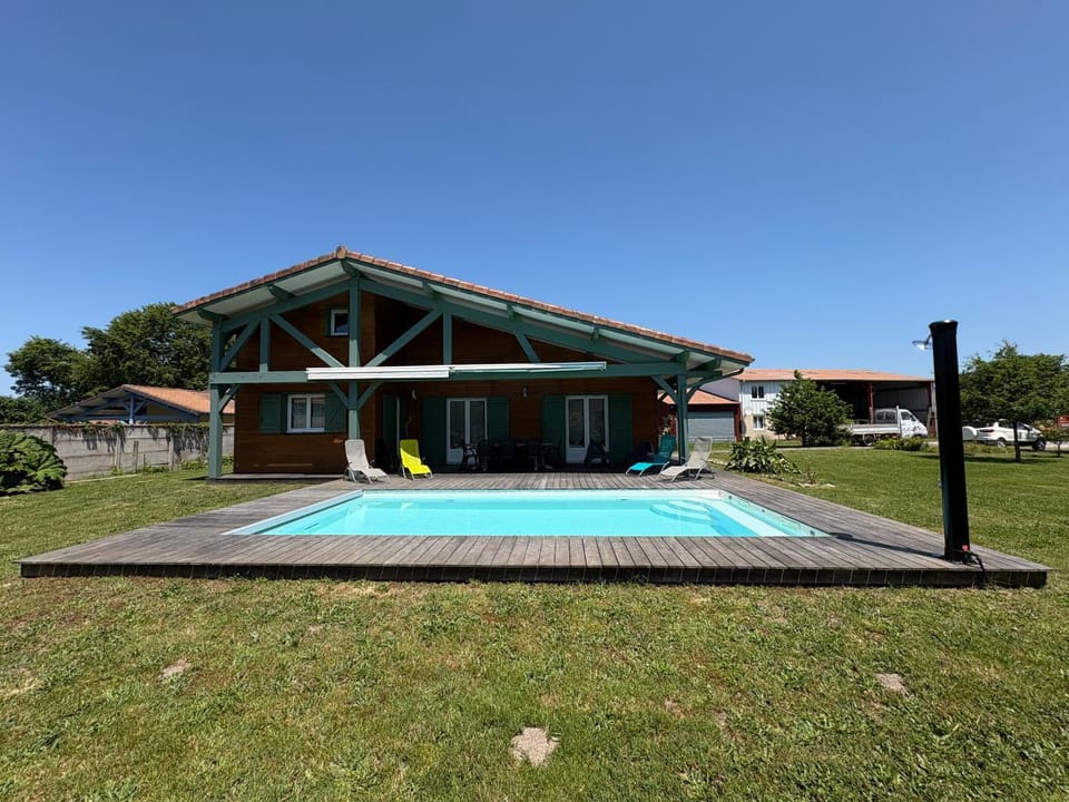 Villa landaise à 9km de l'Océan House in Saint-Julien-en-Born