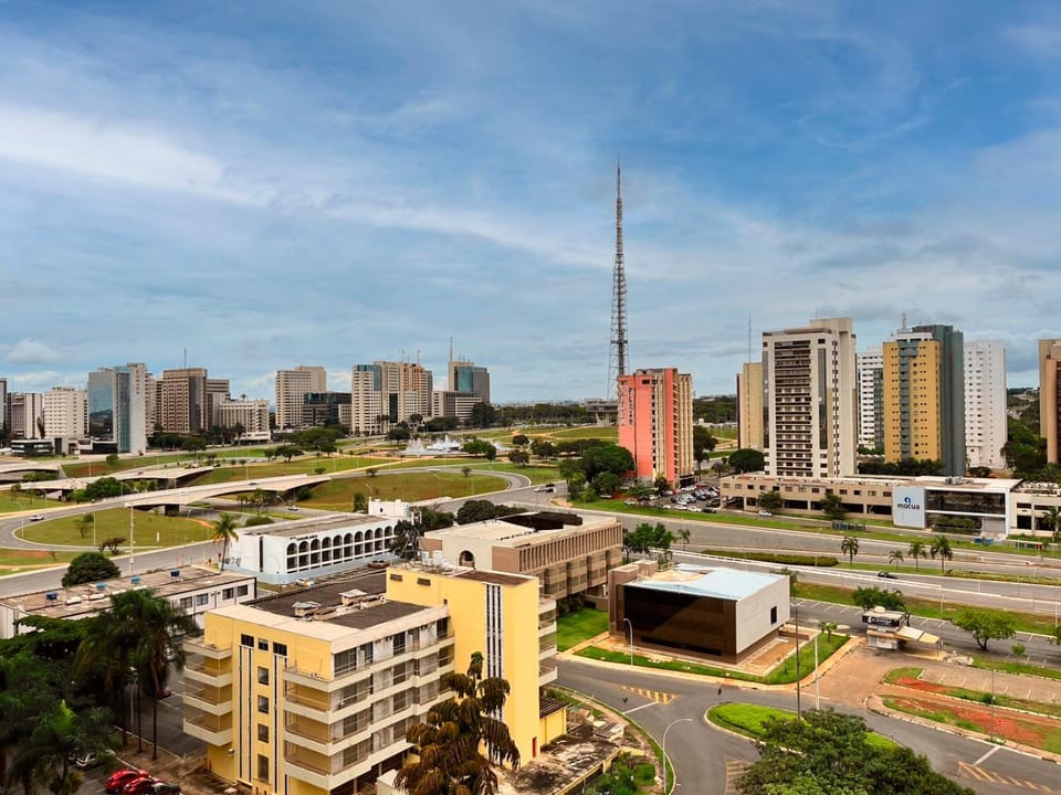 Day, Neighbourhood, City view, Street view, Location