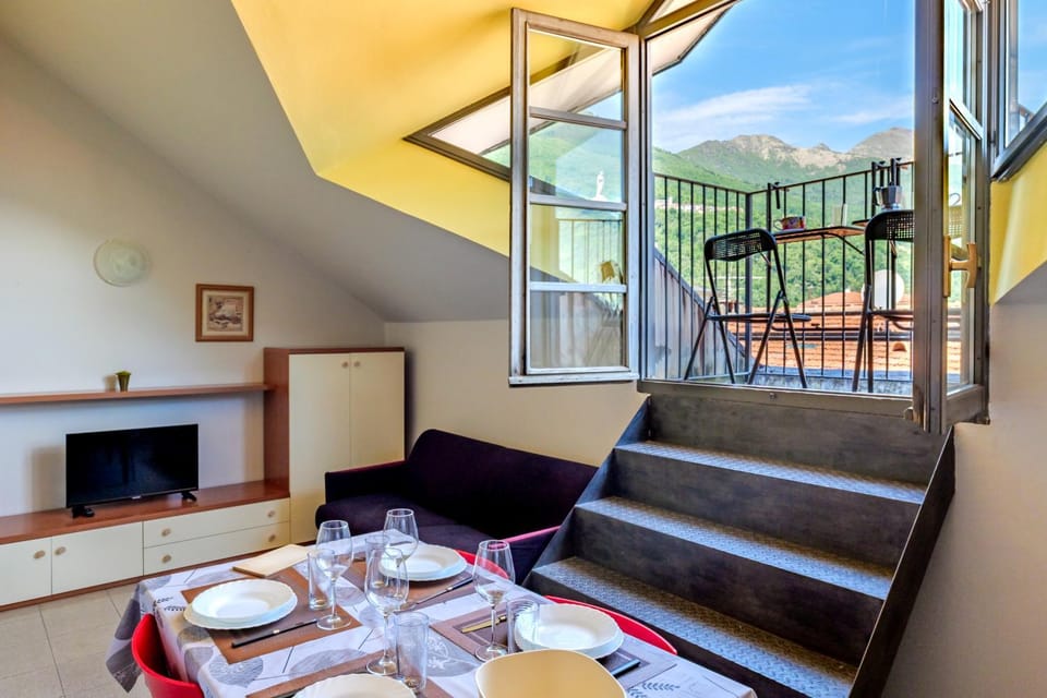 Balcony/Terrace, Living room, Dining area