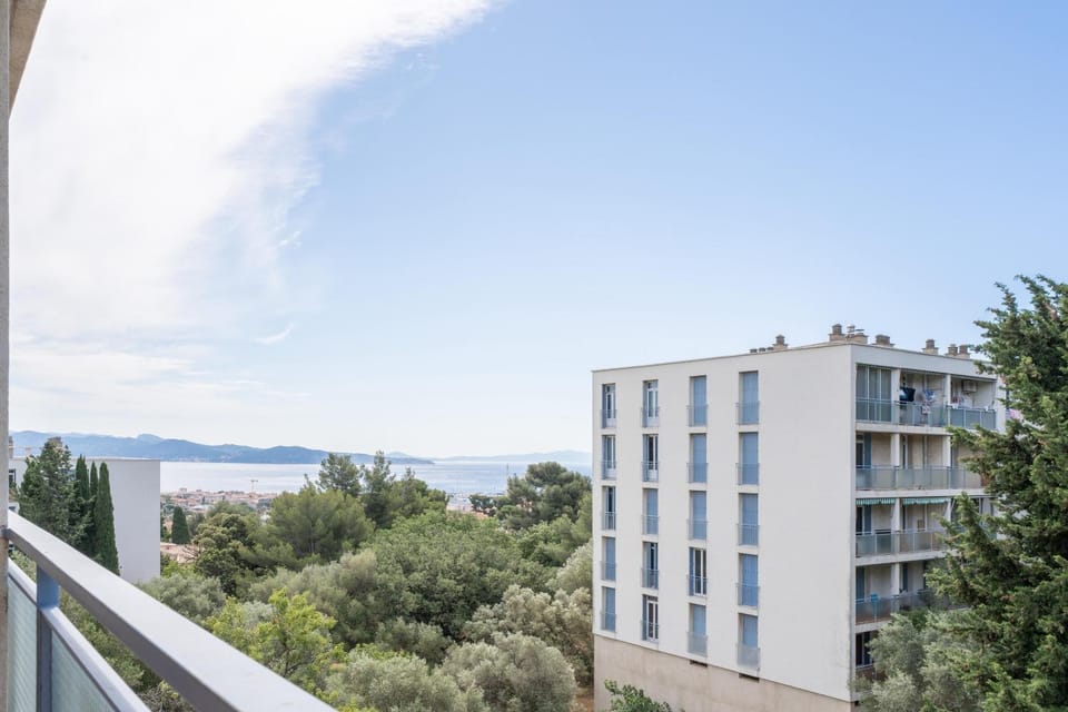 Property building, Sea view