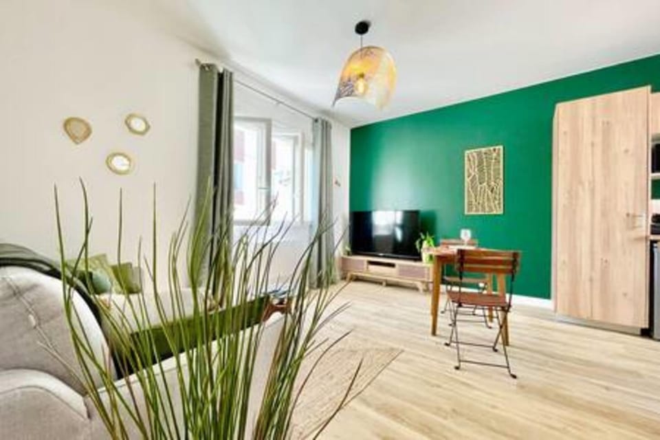 The Wild I Close to downtown and the beach Apartment in Saint-Nazaire