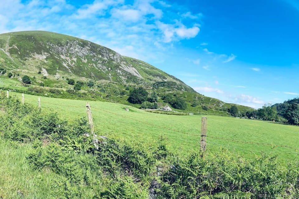 Eilio Cottage- Closely located to Snowdon House in Wales