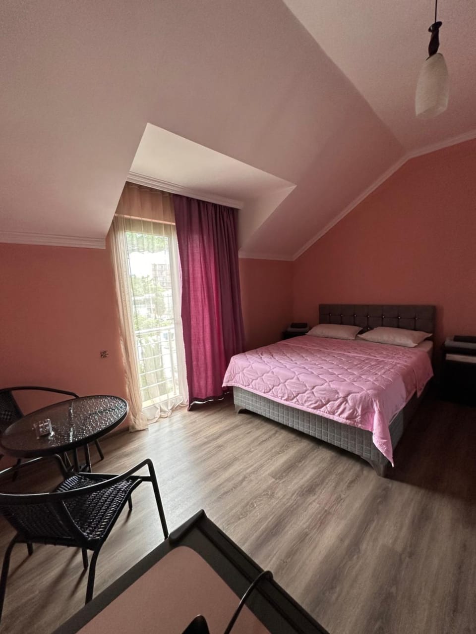 Photo of the whole room