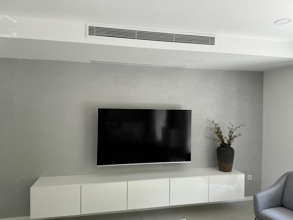 Communal lounge/ TV room, TV and multimedia, Evening entertainment, air conditioner