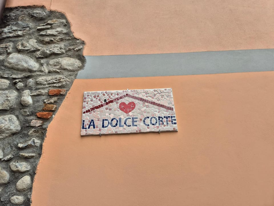 Logo/Certificate/Sign