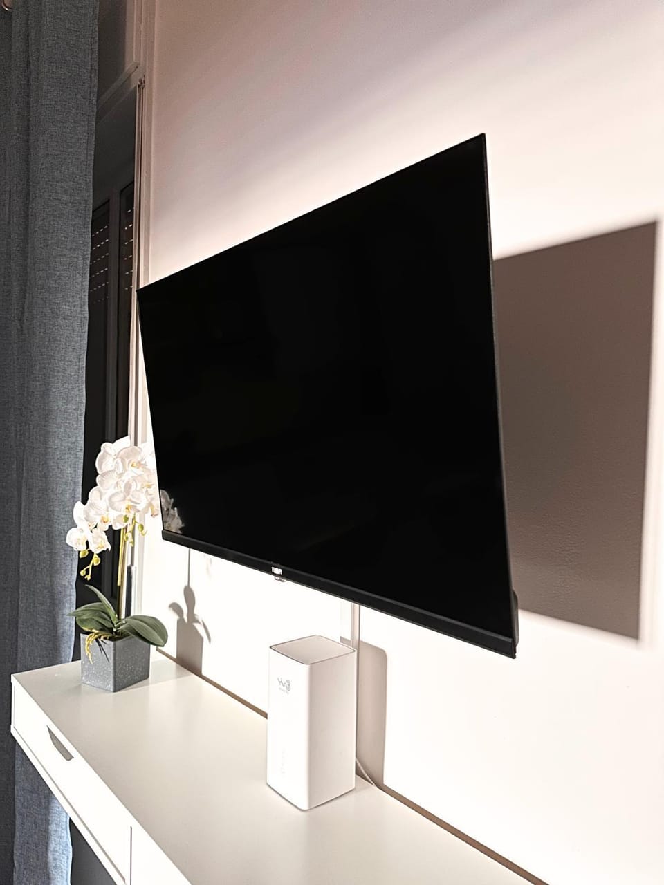 TV and multimedia, internet, internet