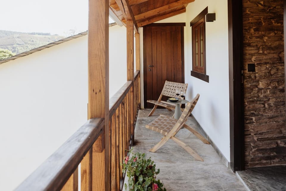 Natural landscape, View (from property/room), Balcony/Terrace, Mountain view, sunbed