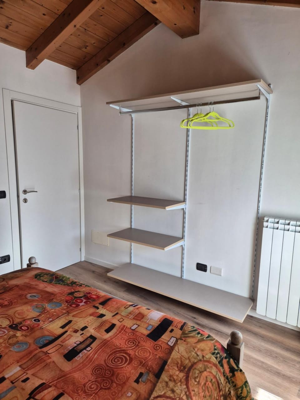 Bed, Photo of the whole room, Bedroom, wardrobe
