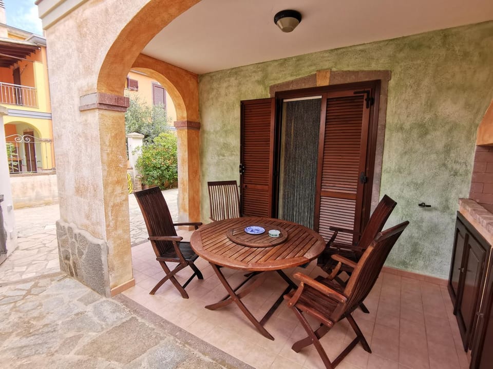 Patio, Balcony/Terrace