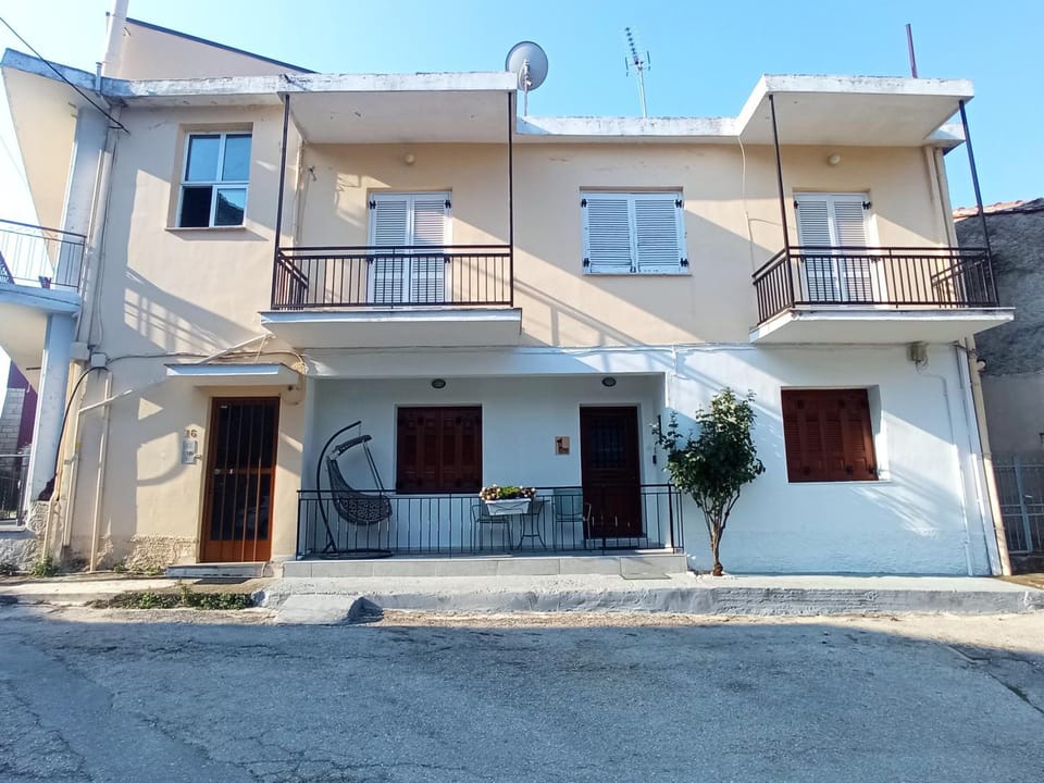 Lucy's cozy house in the castle Apartment in Ioannina