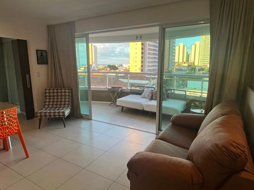 Apartamento com piscina no hooftop, 48m2 - Praia da Iracema- Fortaleza Apartment in Fortaleza