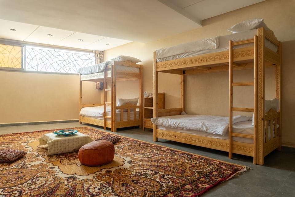 Bed, bunk bed